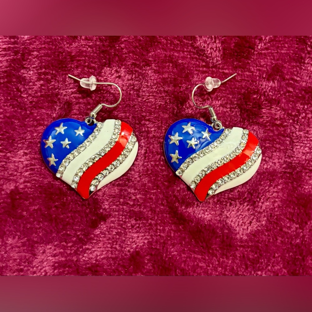 NEW Patriotic Heart Earrings in Red, Blue.